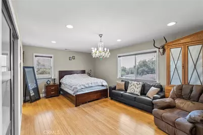 10066 Golden Oaks, Tujunga, CA 91042 - Photo 17