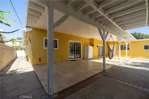 11748 Remington St, Sylmar, CA 91342 - Photo 27