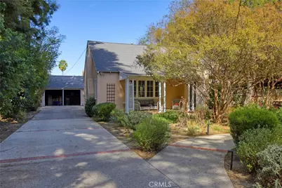 13721 Chandler Boulevard, Sherman Oaks, CA 91401 - Photo 3