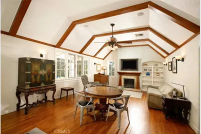 13721 Chandler Boulevard, Sherman Oaks, CA 91401 - Photo 5