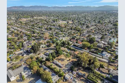 18218 Strathern, Reseda, CA 91335 - Photo 21