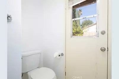 18119 Calvert Street, Tarzana, CA 91335 - Photo 21
