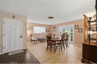 10406 Gerald Avenue, Granada Hills, CA 91344 - Photo 7