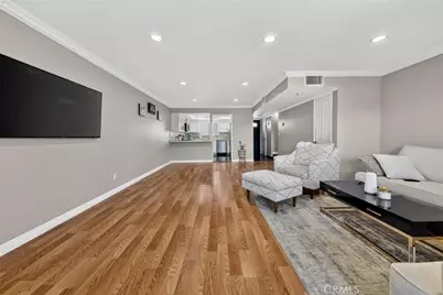 6420 Hazeltine Avenue #9, Van Nuys, CA 91401 - Photo 31