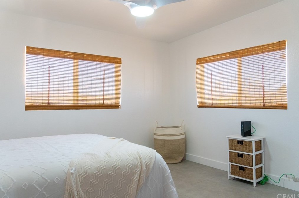 60521 Lorraine Ave, Yucca Valley CA  92285-3275 exterior