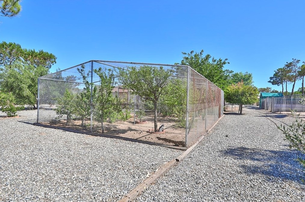 8356 Hickory Ave, Hesperia CA  92345-3818 exterior
