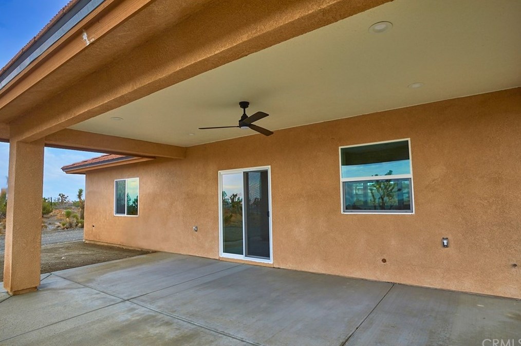 3790 Aragon Rd, Phelan CA  92371 exterior