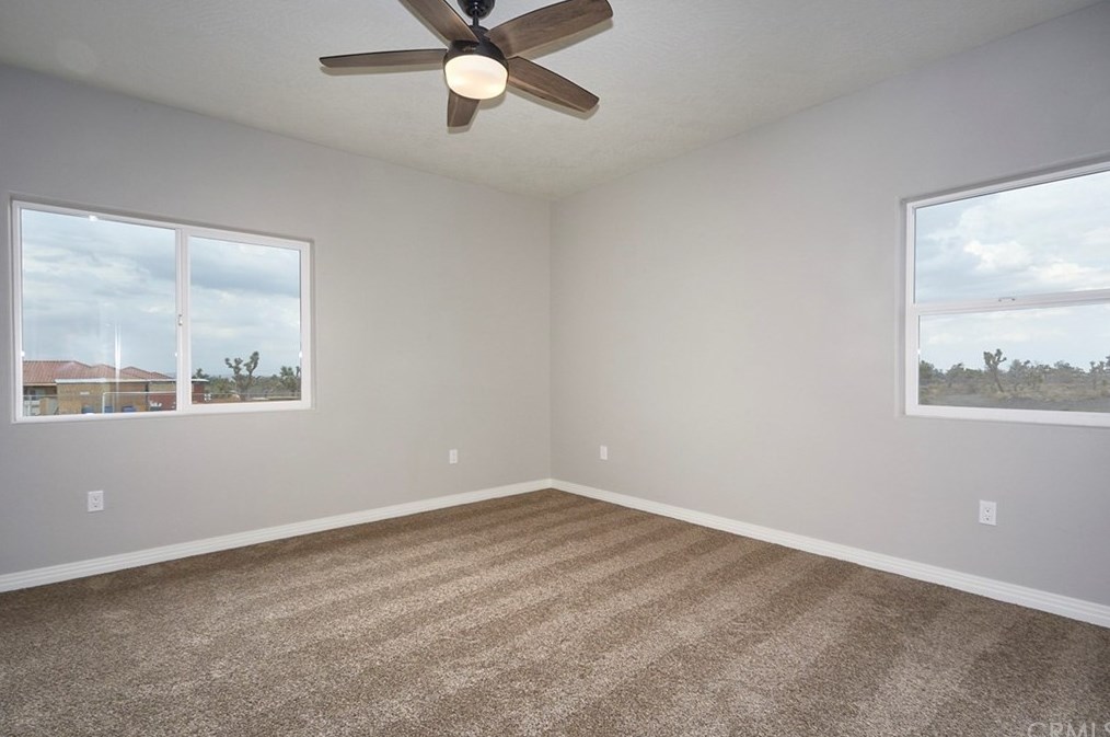 3790 Aragon Rd, Phelan CA  92371 exterior