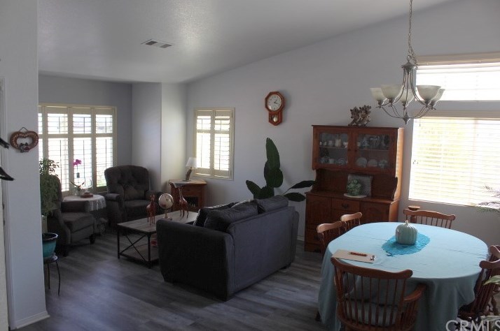 13206 Perignon Pl, Apple Valley CA  92308-5874 exterior