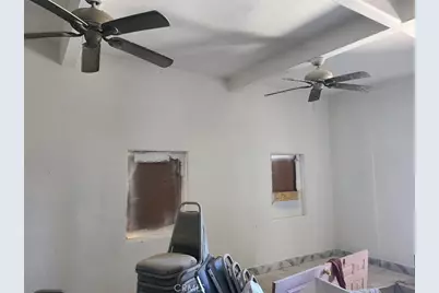 113 S 6th Avenue, Barstow, CA 92311 - Photo 7