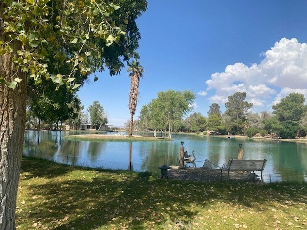 42210 Valley Center Rd, Newberry Springs CA  92365-9663 exterior