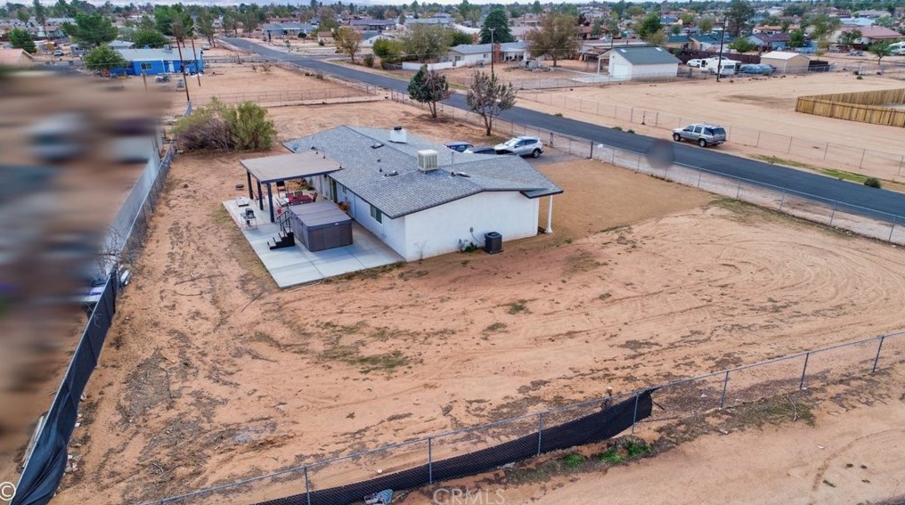 14731 Pawnee Rd, Apple Valley CA  92307-4028 exterior