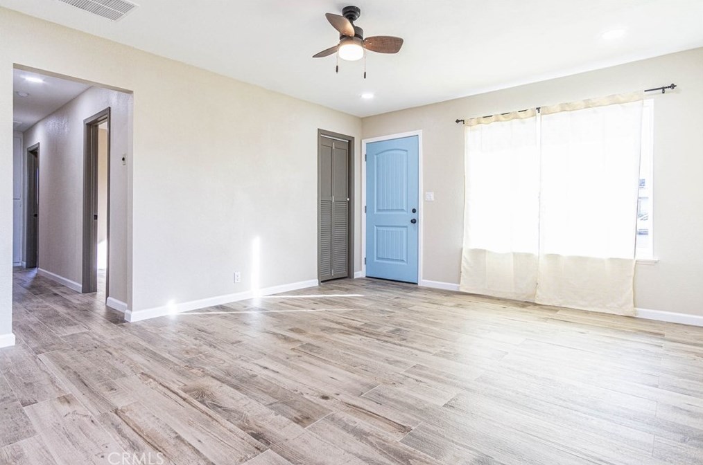 1701 Paloma St, Barstow CA  92311-5616 exterior