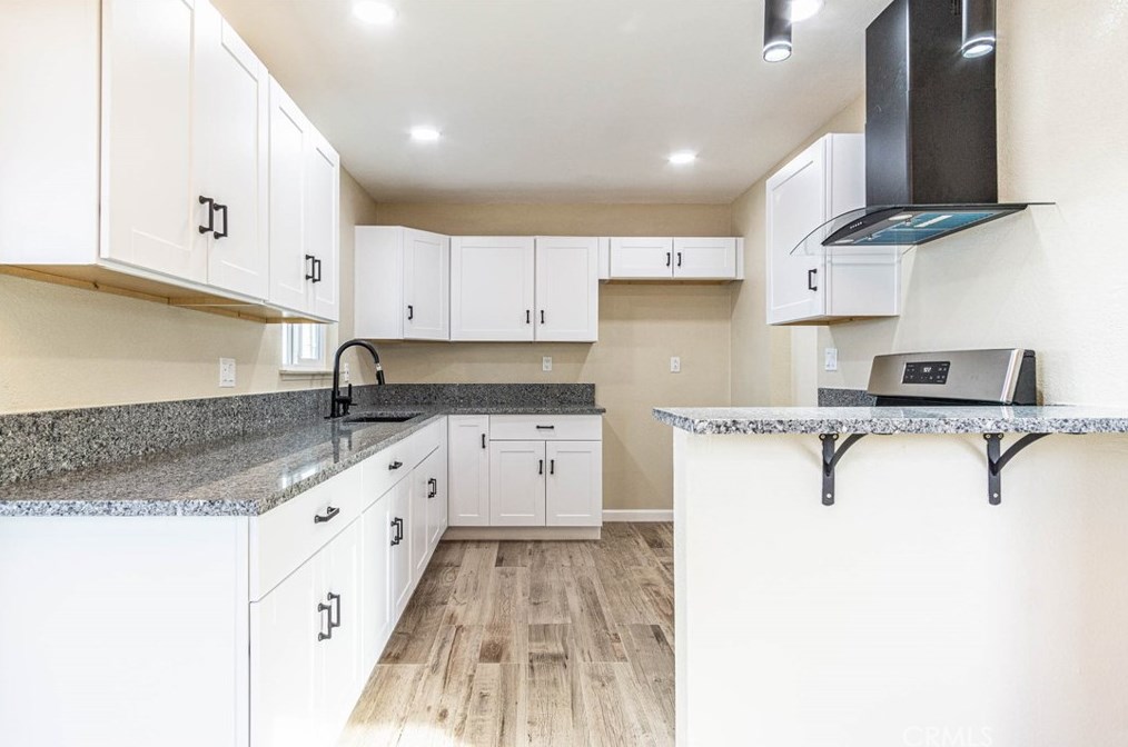 1701 Paloma St, Barstow CA  92311-5616 exterior