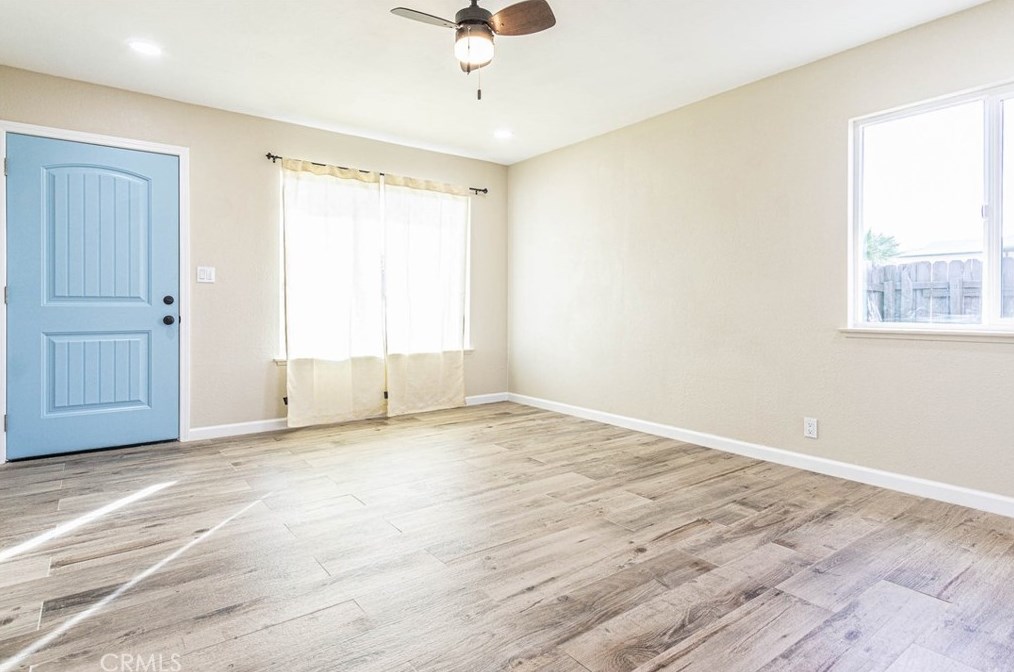 1701 Paloma St, Barstow CA  92311-5616 exterior