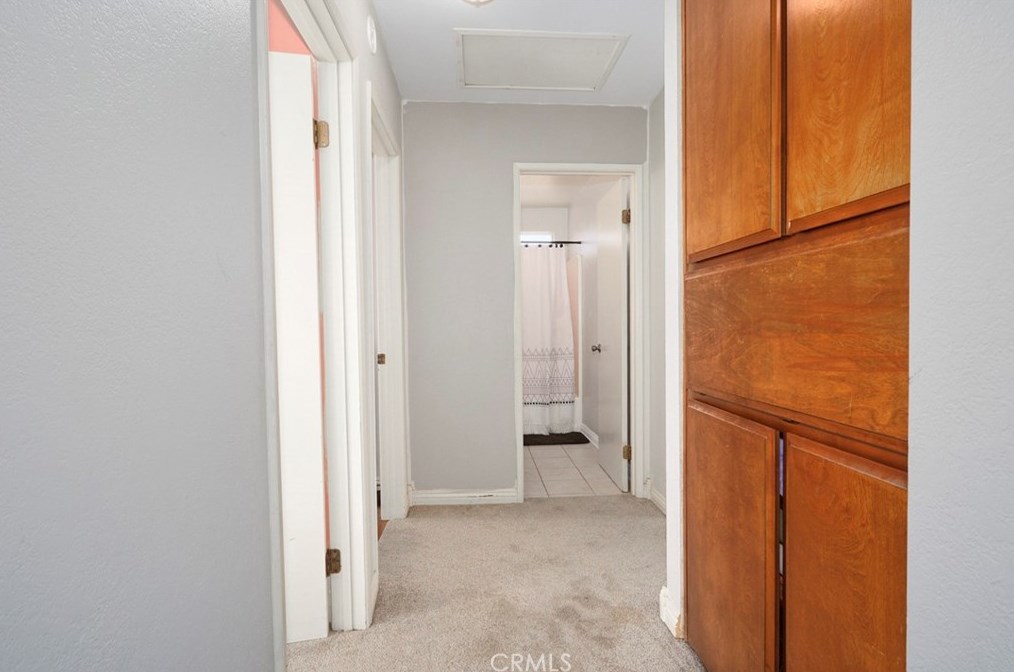 32232 Topaz Rd, Lucerne Valley CA  92356-8563 exterior