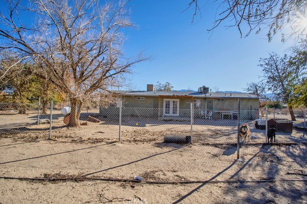 35430 Sage St, Lucerne Valley CA  92356-8240 exterior