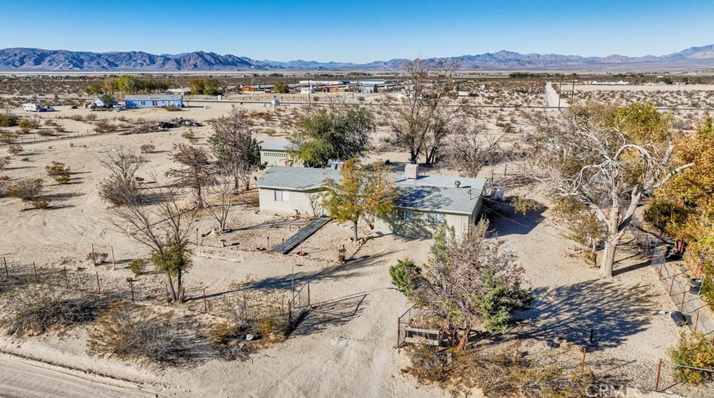 35430 Sage St, Lucerne Valley CA  92356-8240 exterior