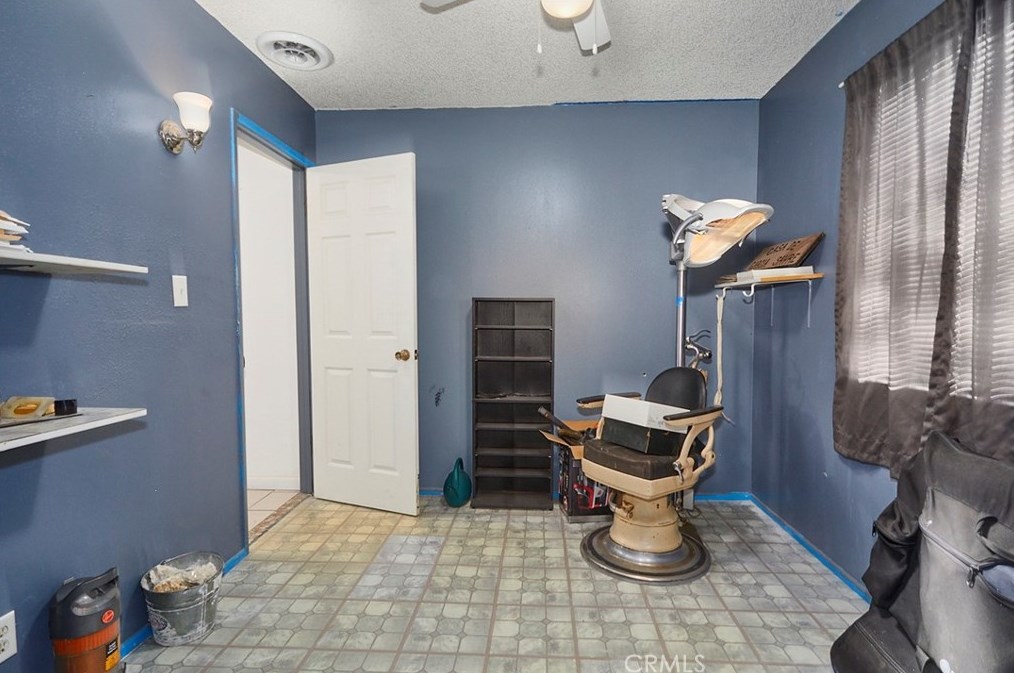 35430 Sage St, Lucerne Valley CA  92356-8240 exterior