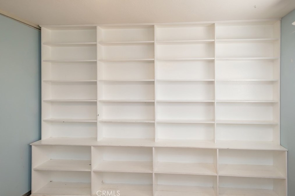 14875 Dakota Rd, Apple Valley CA  92307-3511 exterior