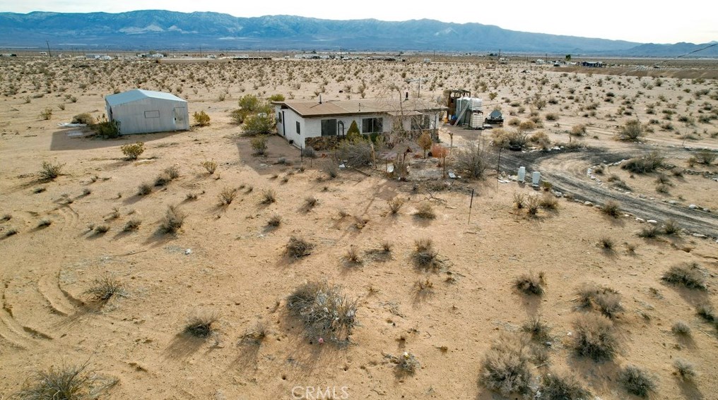 36325 Smoke Bush Rd, Lucerne Valley CA  92356-7511 exterior