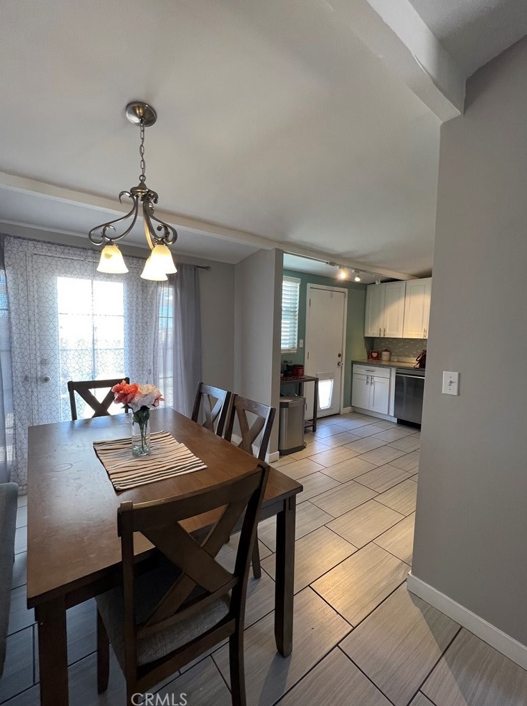 510 Muriel Dr, Barstow CA  92311-3140 exterior