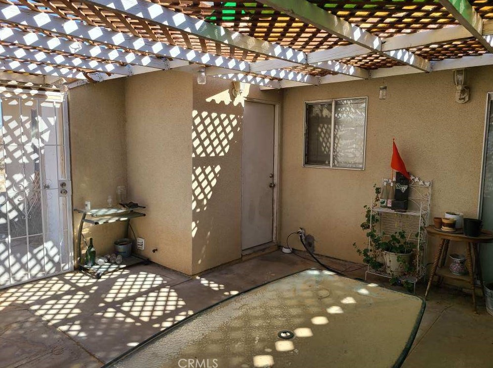 45028 Palos Verdes Rd, Newberry Springs CA  92365-9051 exterior