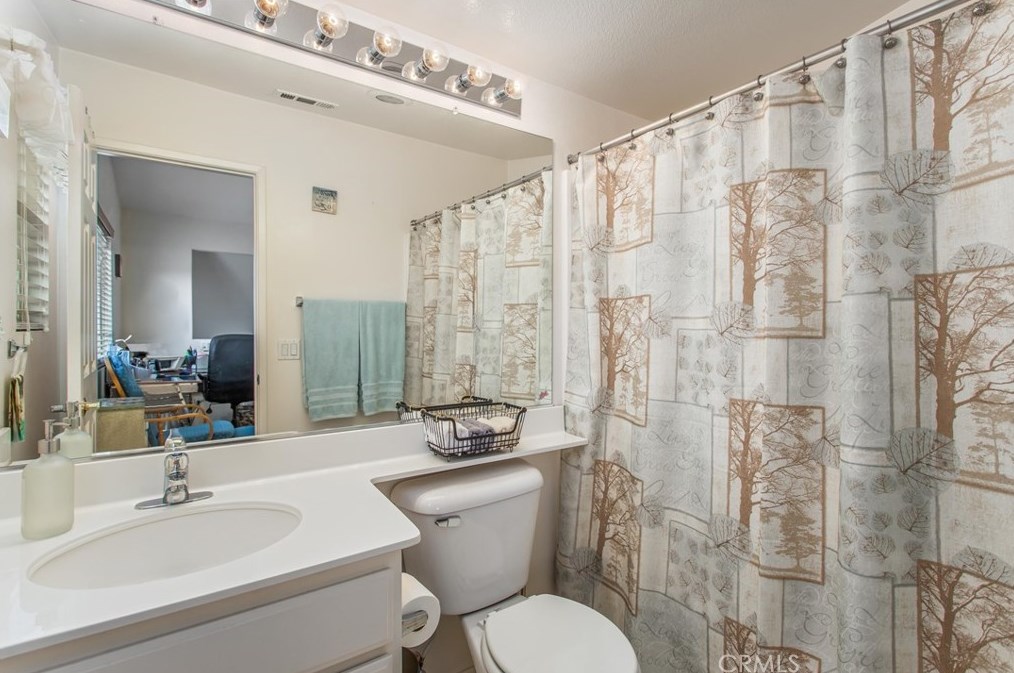 2843 Cloudy Cir, Banning CA  92220-3796 exterior