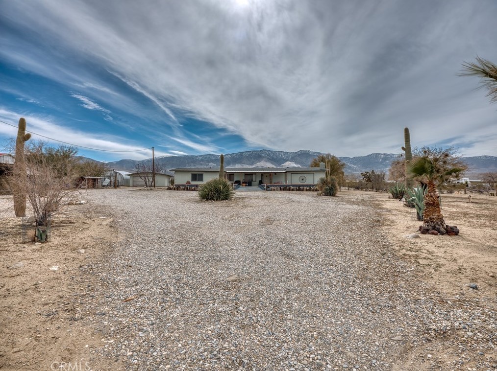 36375 Cochise Trl, Lucerne Valley CA  92356 exterior
