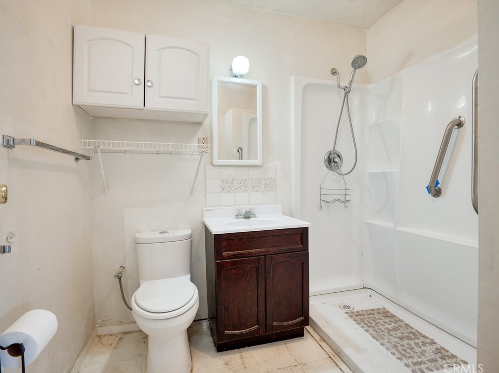 37316 Pearl Ave, Lucerne Valley CA  92356-8013 exterior