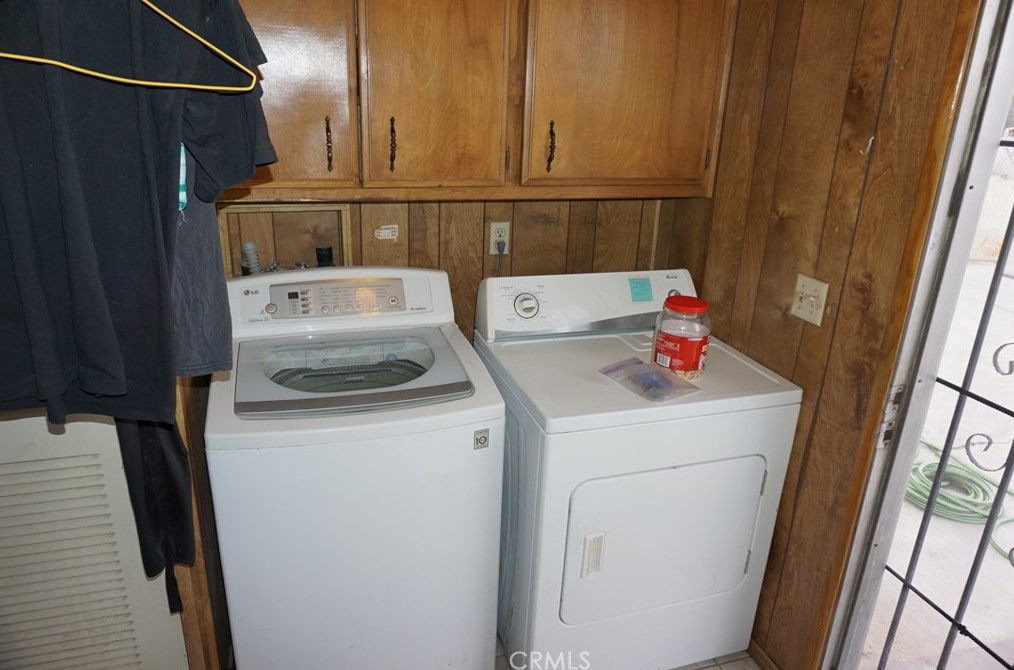 35757 Minneola Rd, Newberry Springs CA  92365-9130 exterior