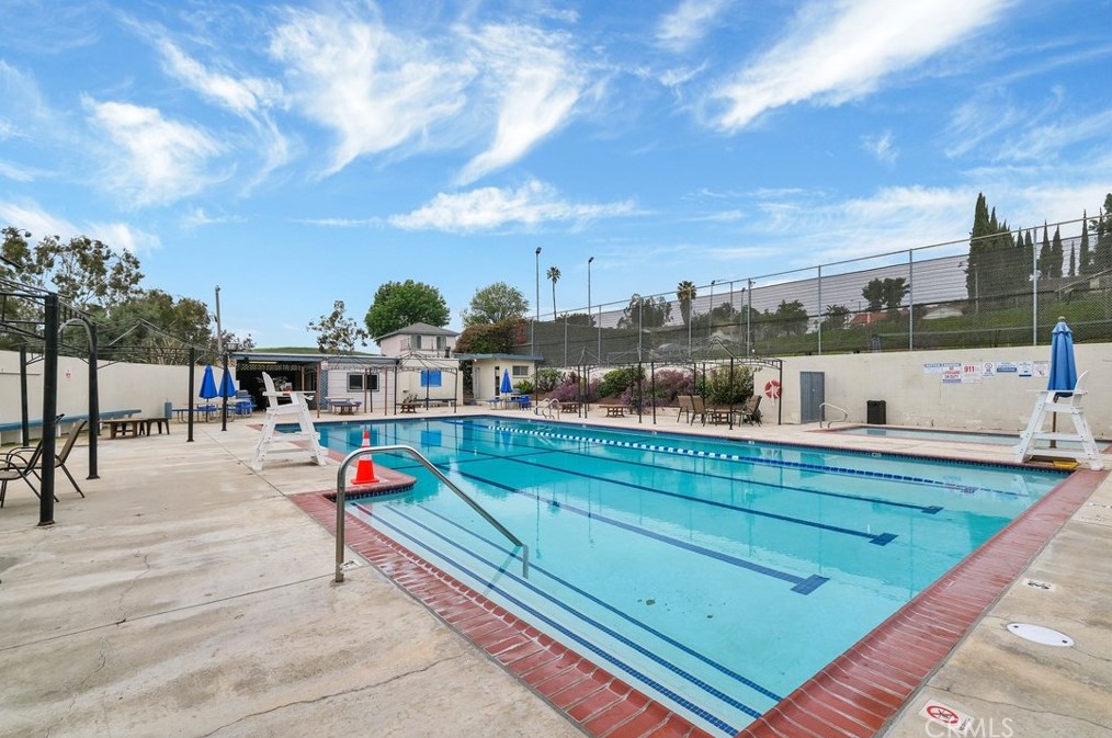 23609 Bower Cascade Pl, Pomona CA 91765-1435 exterior