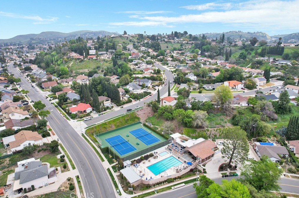 23609 Bower Cascade Pl, Pomona CA 91765-1435 exterior