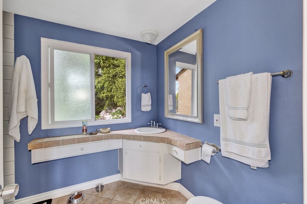 23609 Bower Cascade Pl, Pomona CA 91765-1435 exterior