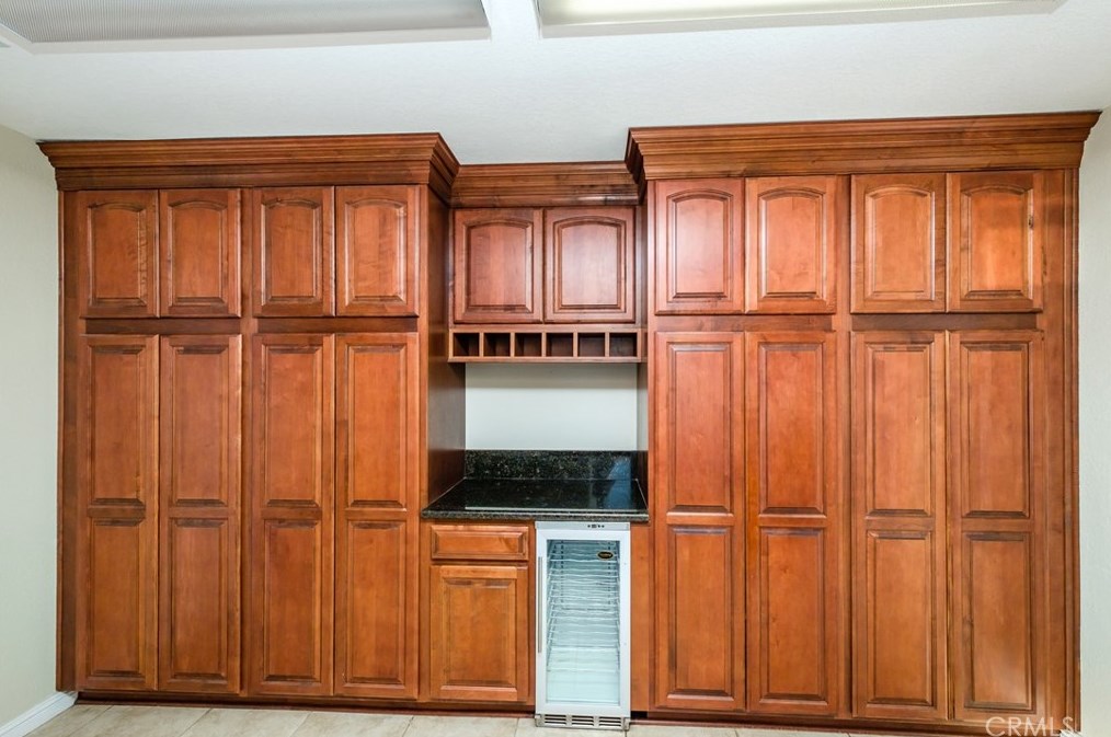 20365 Eyota Rd, Apple Valley CA  92308-6254 exterior