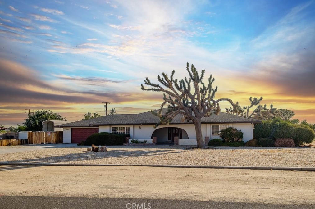 20365 Eyota Rd, Apple Valley CA  92308-6254 exterior