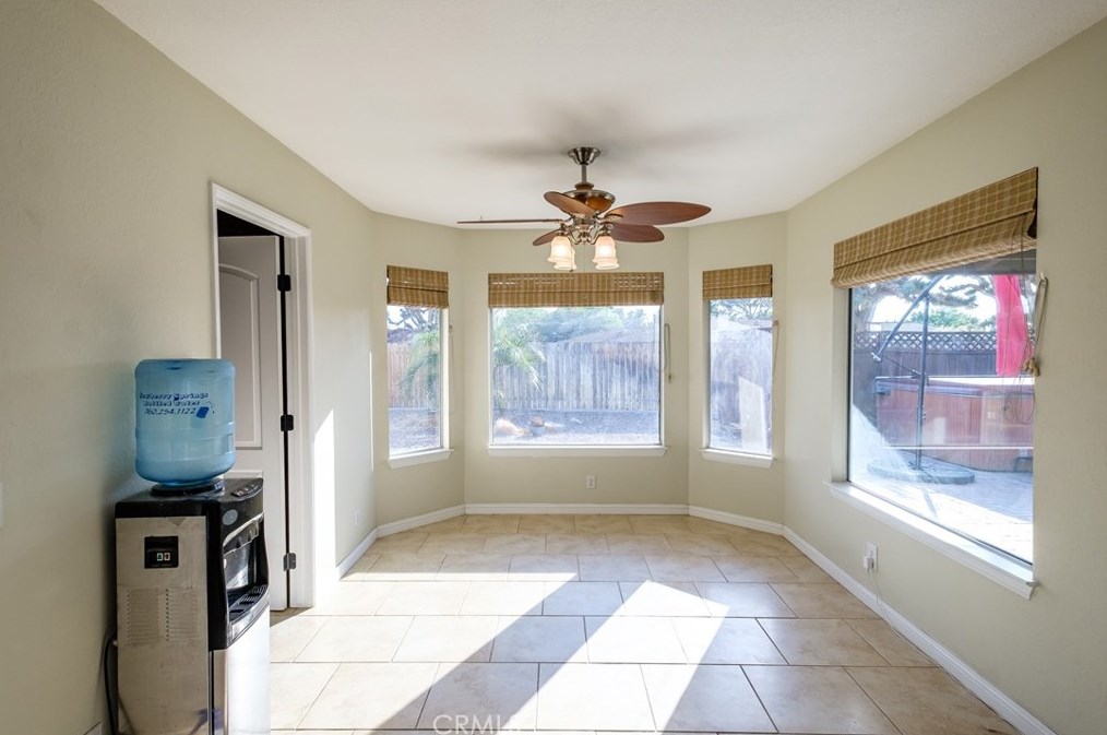 20365 Eyota Rd, Apple Valley CA  92308-6254 exterior