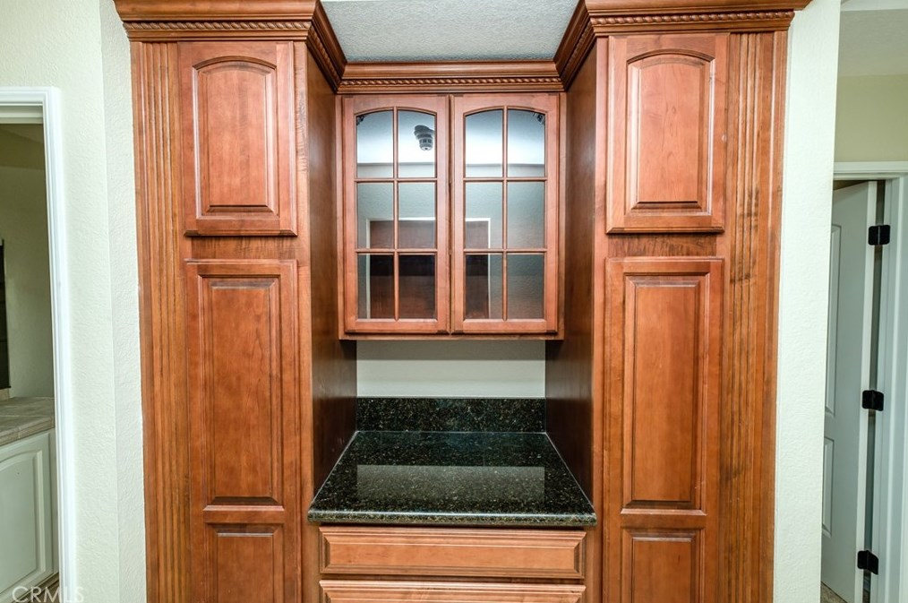 20365 Eyota Rd, Apple Valley CA  92308-6254 exterior