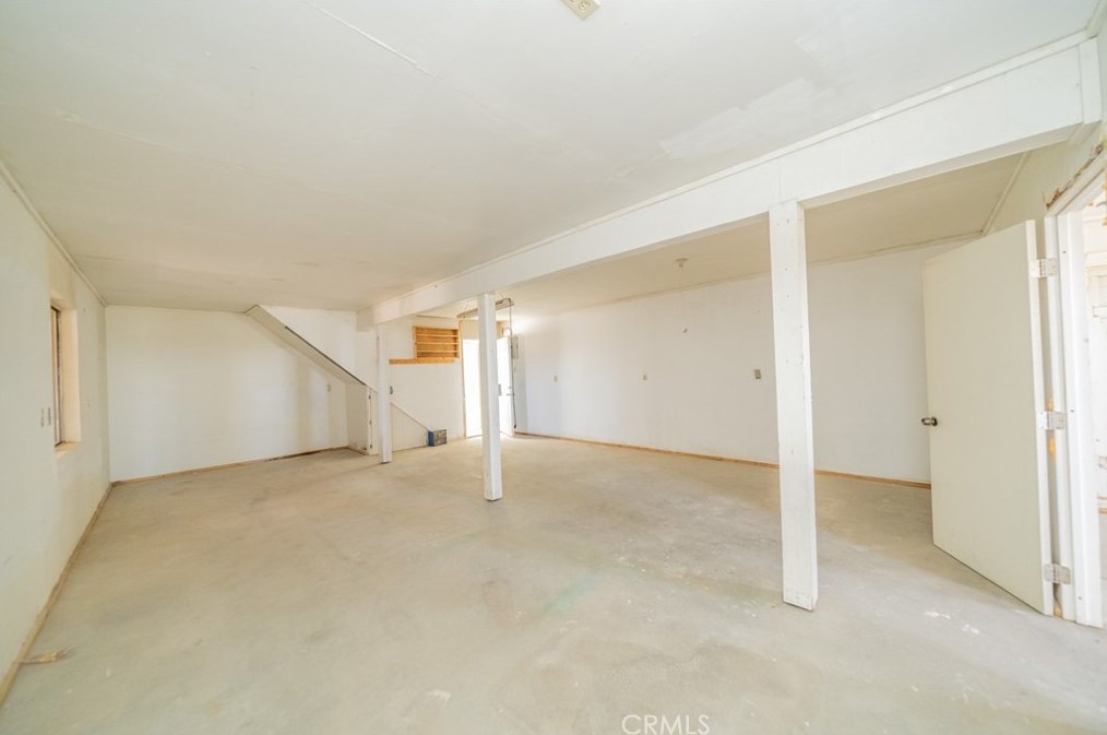 7868 Mesa Rd, Phelan CA  92371-6553 exterior