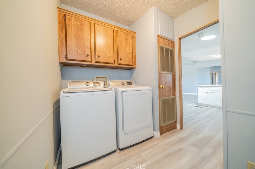 7868 Mesa Rd, Phelan CA  92371-6553 exterior