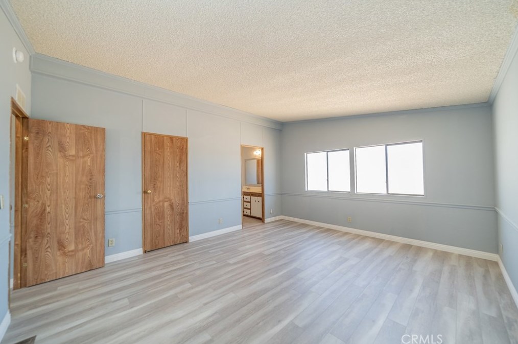 7868 Mesa Rd, Phelan CA  92371-6553 exterior