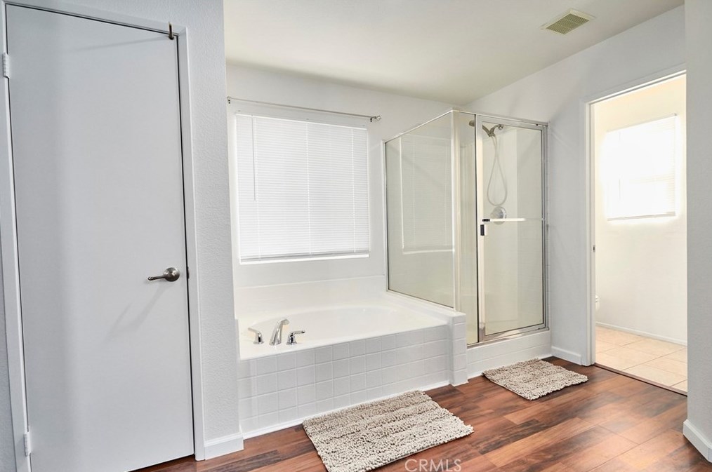 9385 Sapphire Ave, Hesperia CA  92344-4682 exterior