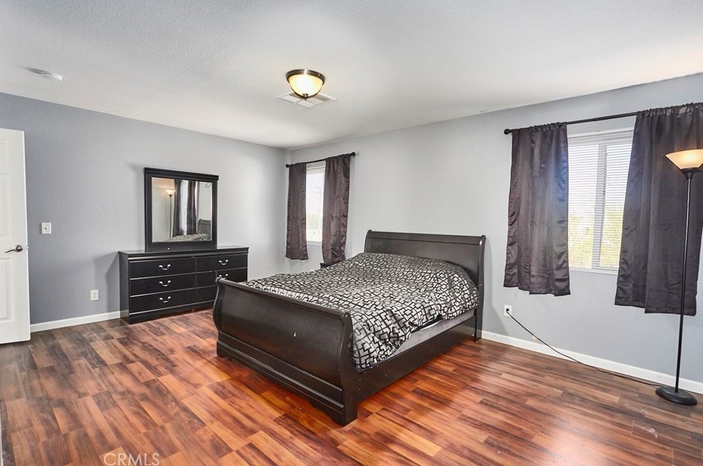 9385 Sapphire Ave, Hesperia CA  92344-4682 exterior