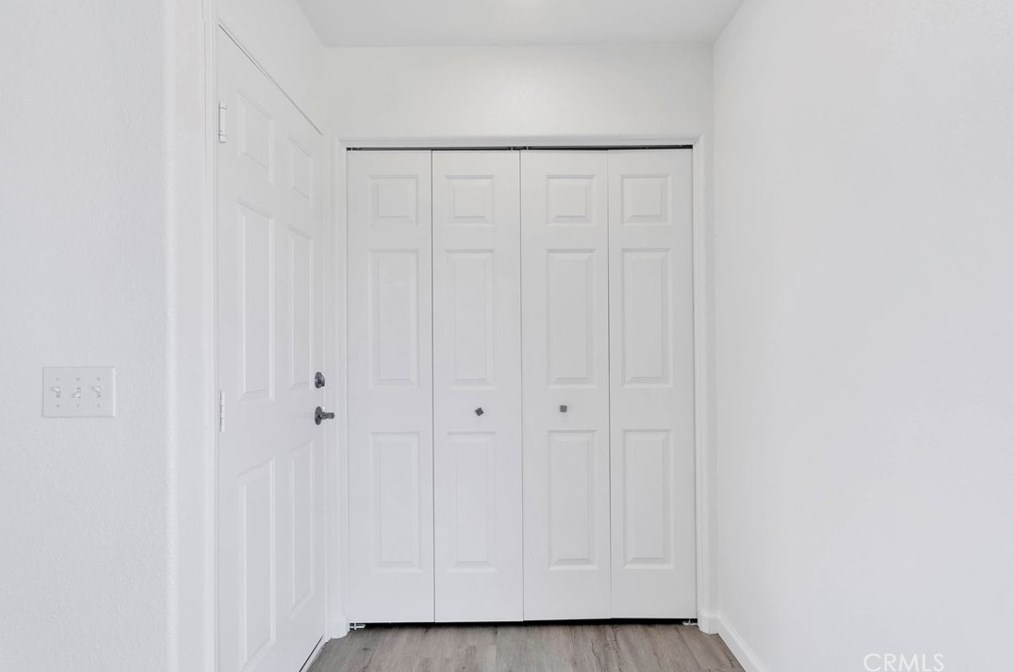 8951 Grapefruit Ave, Hesperia CA  92345-6514 exterior