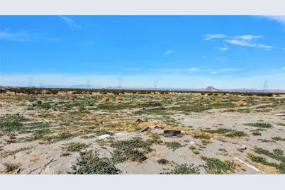 15745 Silver Rock Road, Pinon Hills, CA 92372 - Photo 7