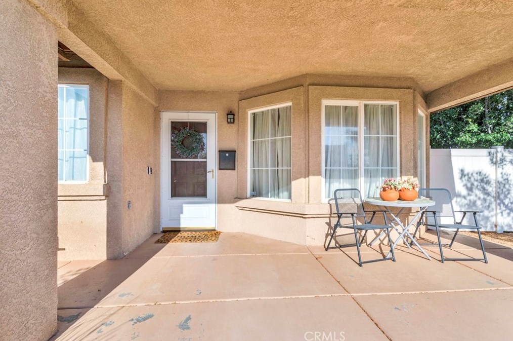 8929 Concord Ct, Hesperia CA  92344-8276 exterior