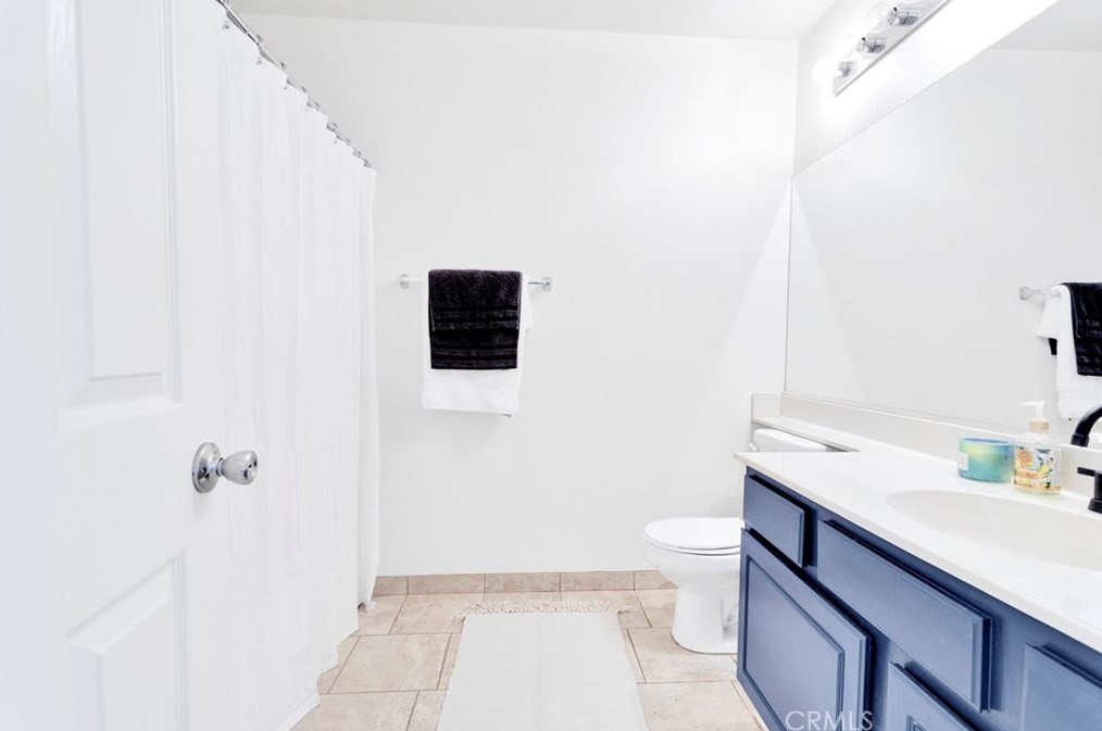 8929 Concord Ct, Hesperia CA  92344-8276 exterior