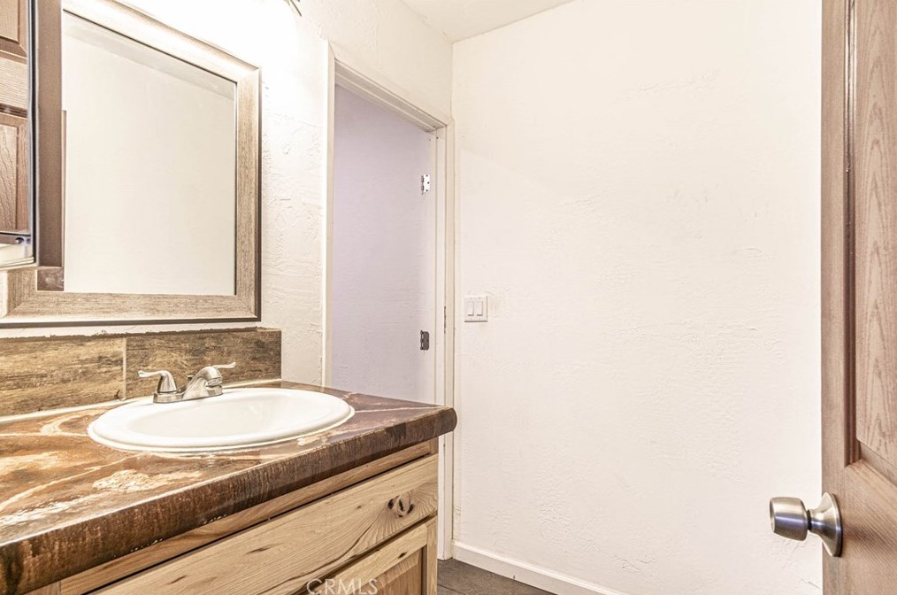 36061 Sage St, Lucerne Valley CA  92356-7730 exterior