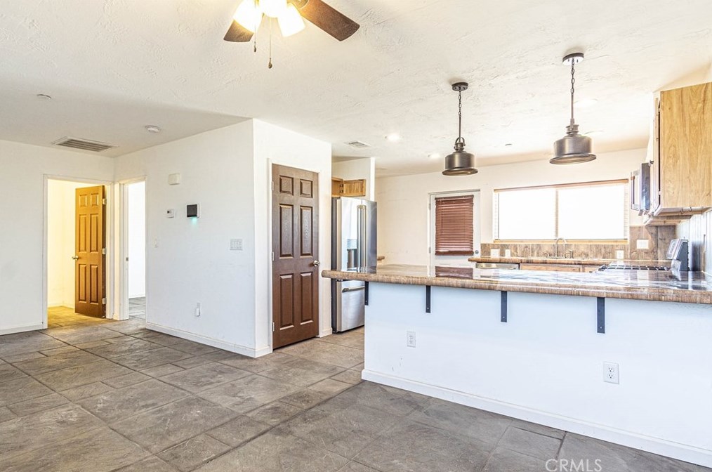 36061 Sage St, Lucerne Valley CA  92356-7730 exterior