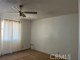 14990 Dakota Rd, Apple Valley CA  92307-3413 exterior